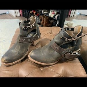 FREEBIRD Ankle Boots - SALOON